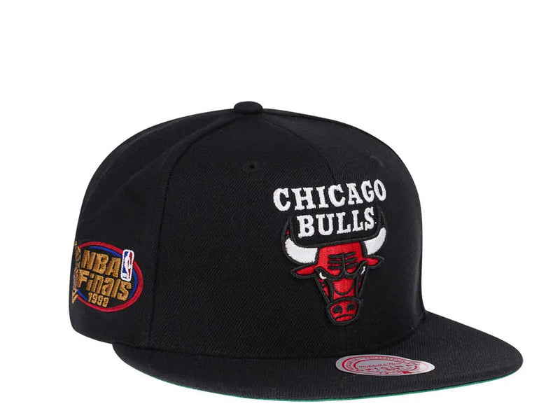 Mitchell & Ness NBA 'Top Spot' Bulls Snap Back (Black) HHSS2976 - Fresh N Fitted Inc