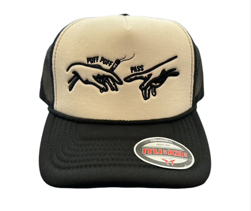 Muka 'Puff Puff Pass' Trucker Hat (White/Black) T5428