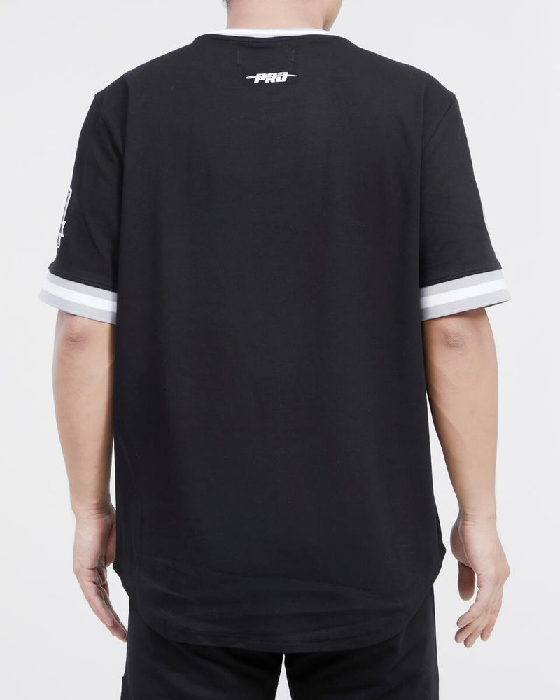 Pro Standard Las Vegas Raiders Retro Classic T-Shirt (Black/Gray) FOR143562 - Fresh N Fitted Inc