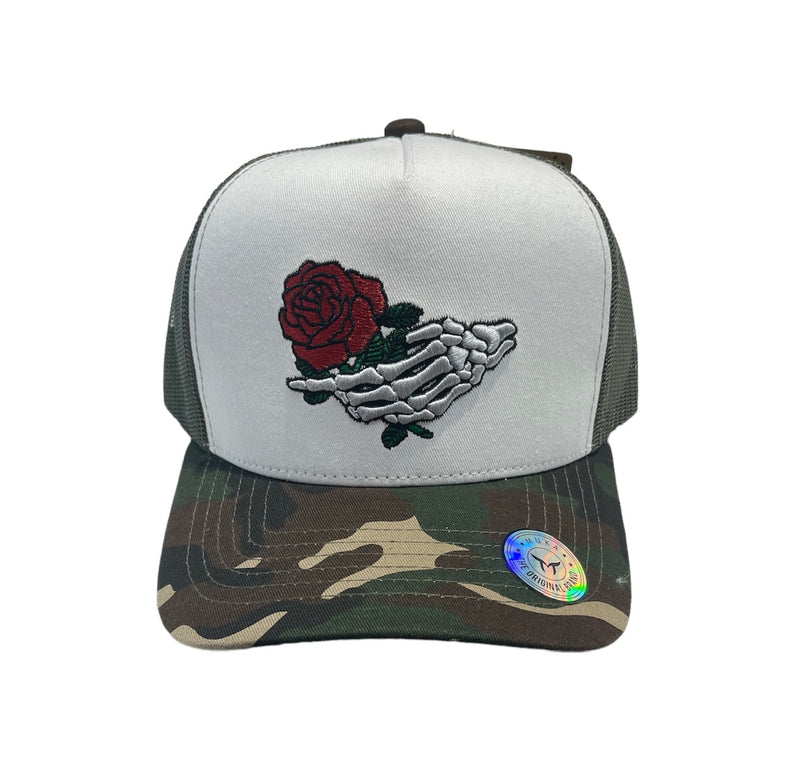 MUKA 'Rose Skull Hand' Mesh Trucker Hat (Camo) MUM2236