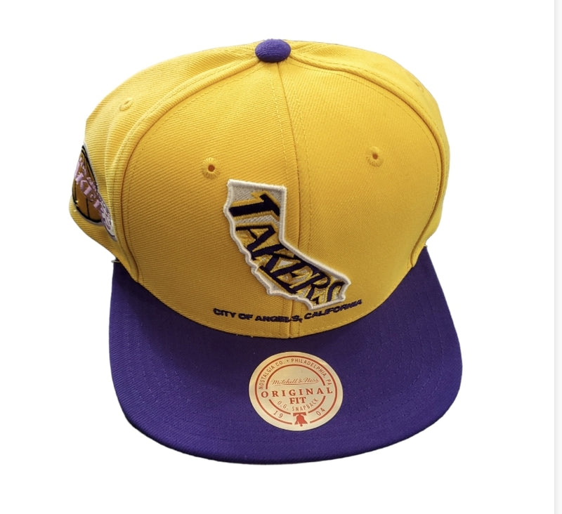 Mitchell & Ness 'Los Angeles Lakers' NBA Team Insider Snap Back (Yellow/Purple) FC20082 - Fresh N Fitted Inc